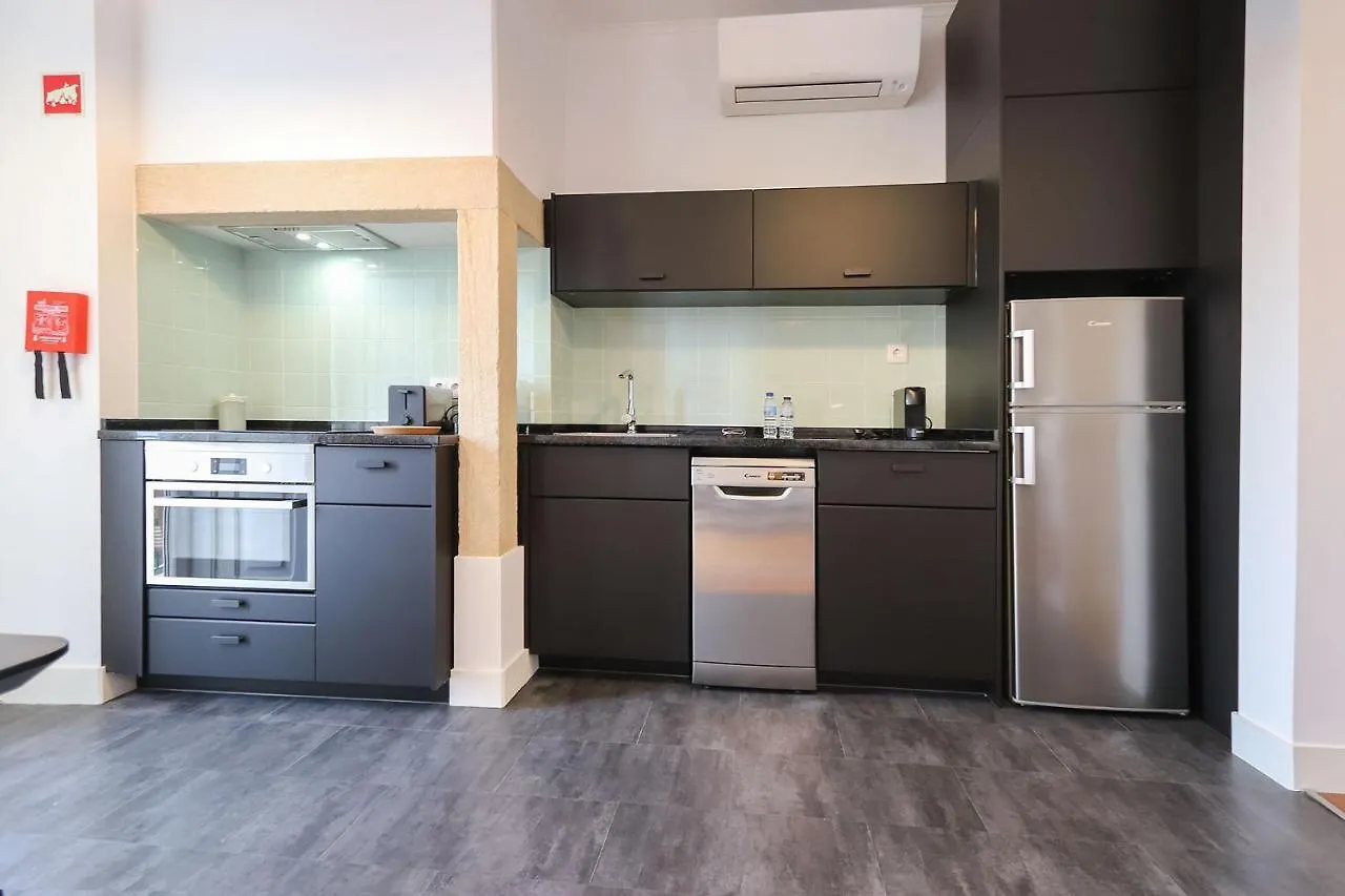 Guestready - Loureiro Apartments Lisboa 0*,  Portugal